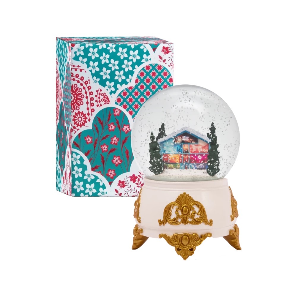 Lover house snowglobe